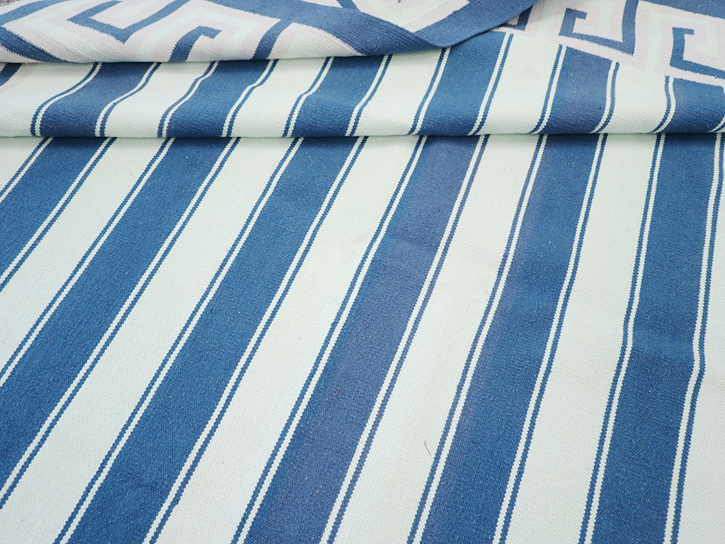 Modern Indian Flatweave Dhurrie Room Size Carpet, No.32635 - Gsblank