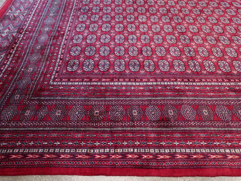 Vintage Central Asian Bokhara Oversize Carpet, No.32643 - Gsblank