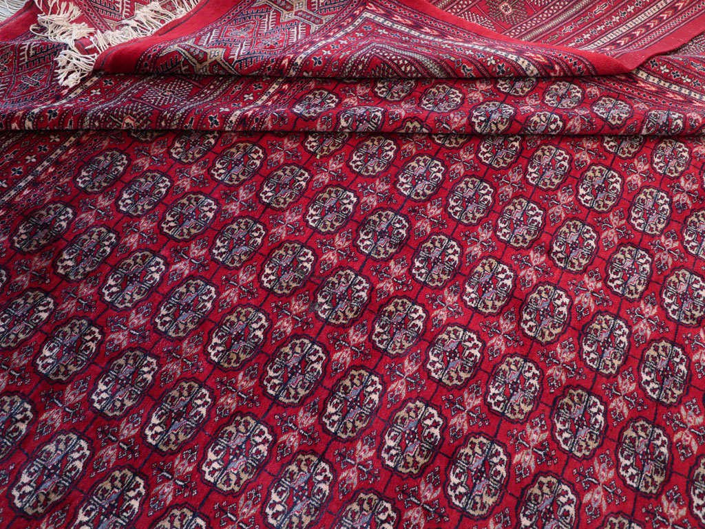 Vintage Central Asian Bokhara Oversize Carpet, No.32643 - Gsblank