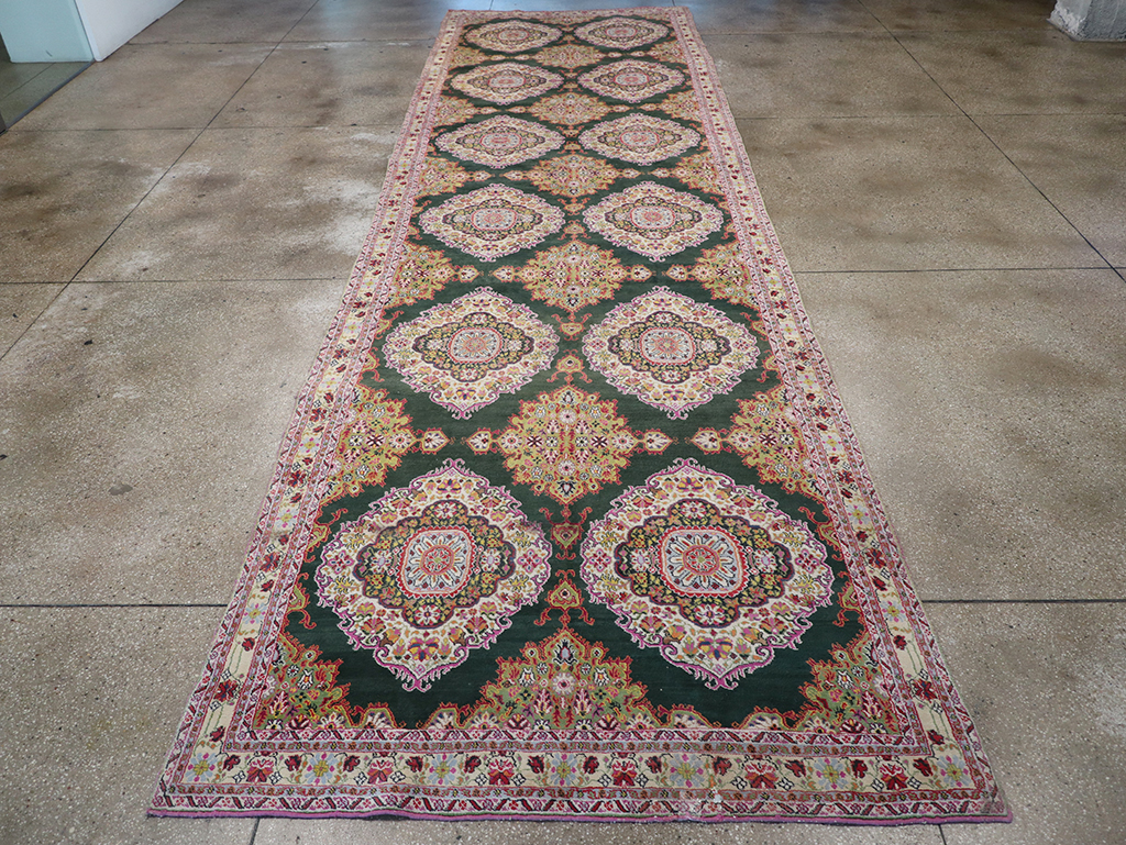 Vintage Indian Cotton Agra Long and Narrow Gallery Carpet, No.32645 - Gsblank