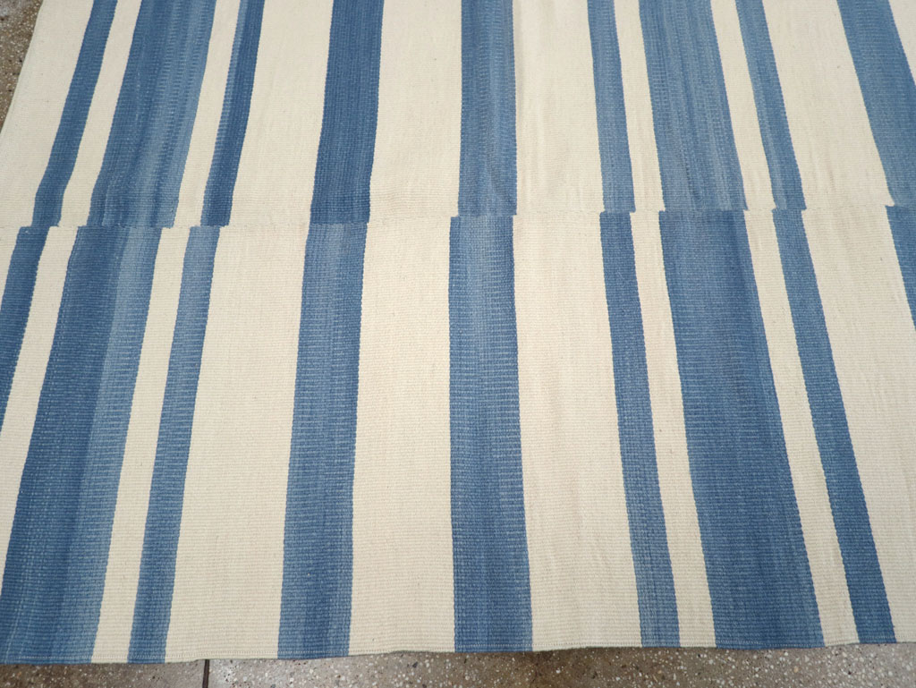 Modern Turkish Flatweave Kilim, No.32649 - Gsblank