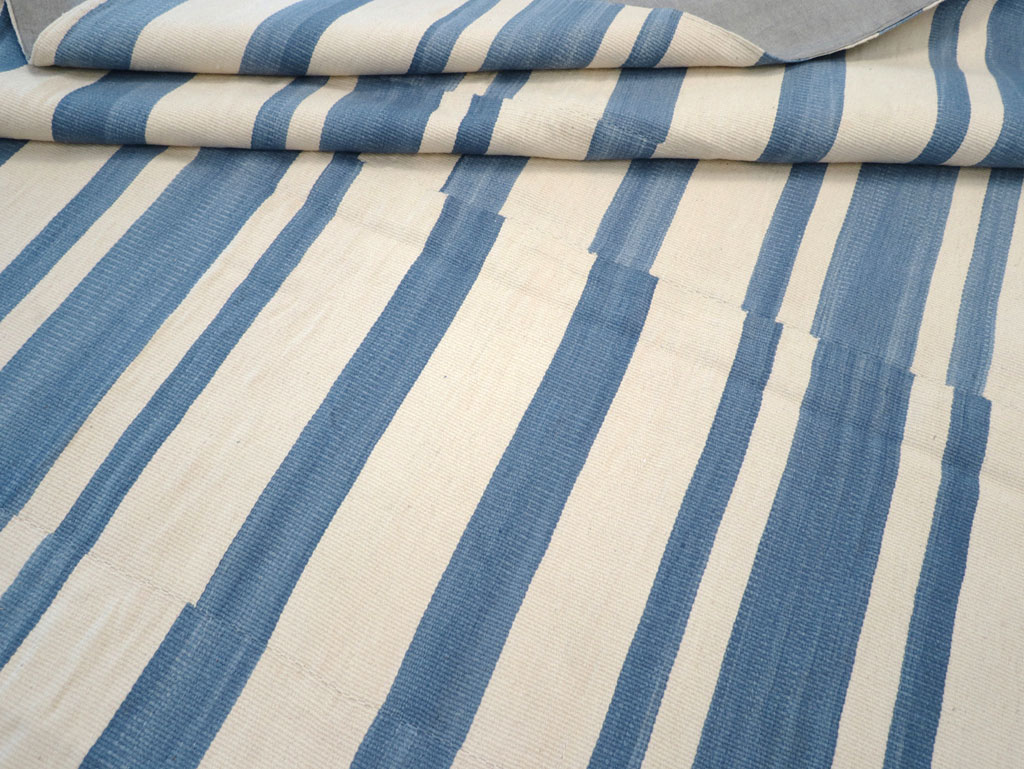 Modern Turkish Flatweave Kilim, No.32649 - Gsblank