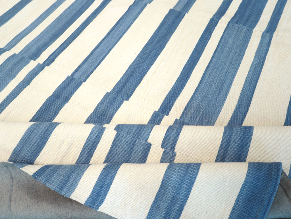 Modern Turkish Flatweave Room Size Carpet, No.32652 - Gsblank