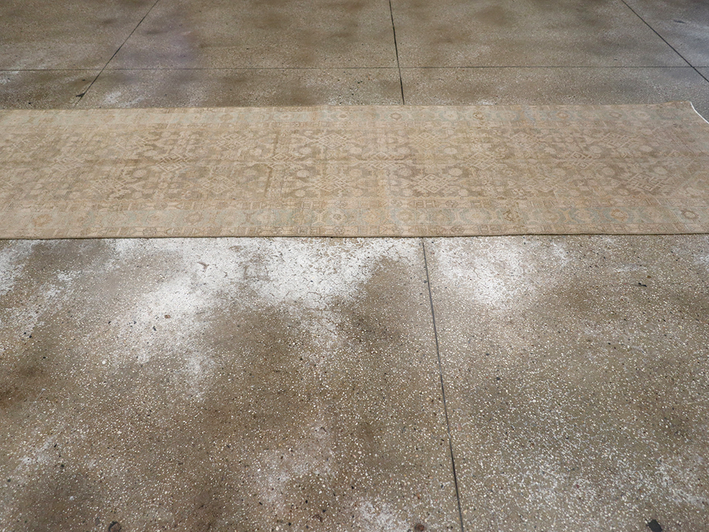 Vintage Persian Malayer Runner, No.32669 - Gsblank