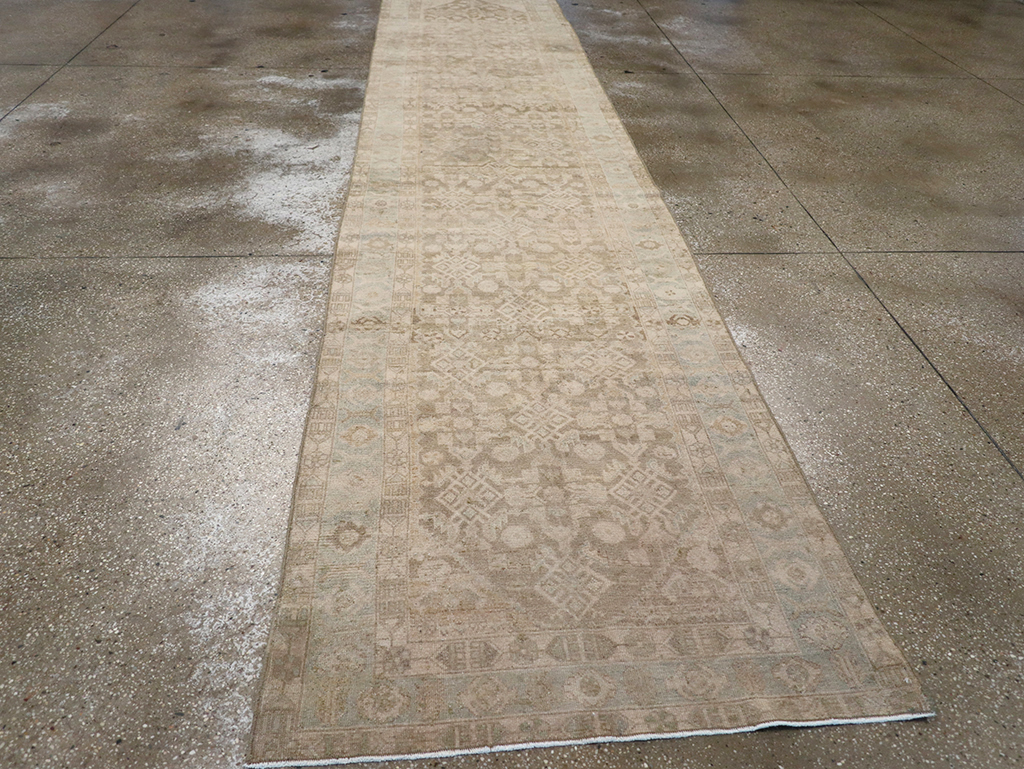 Vintage Persian Malayer Runner, No.32669 - Gsblank