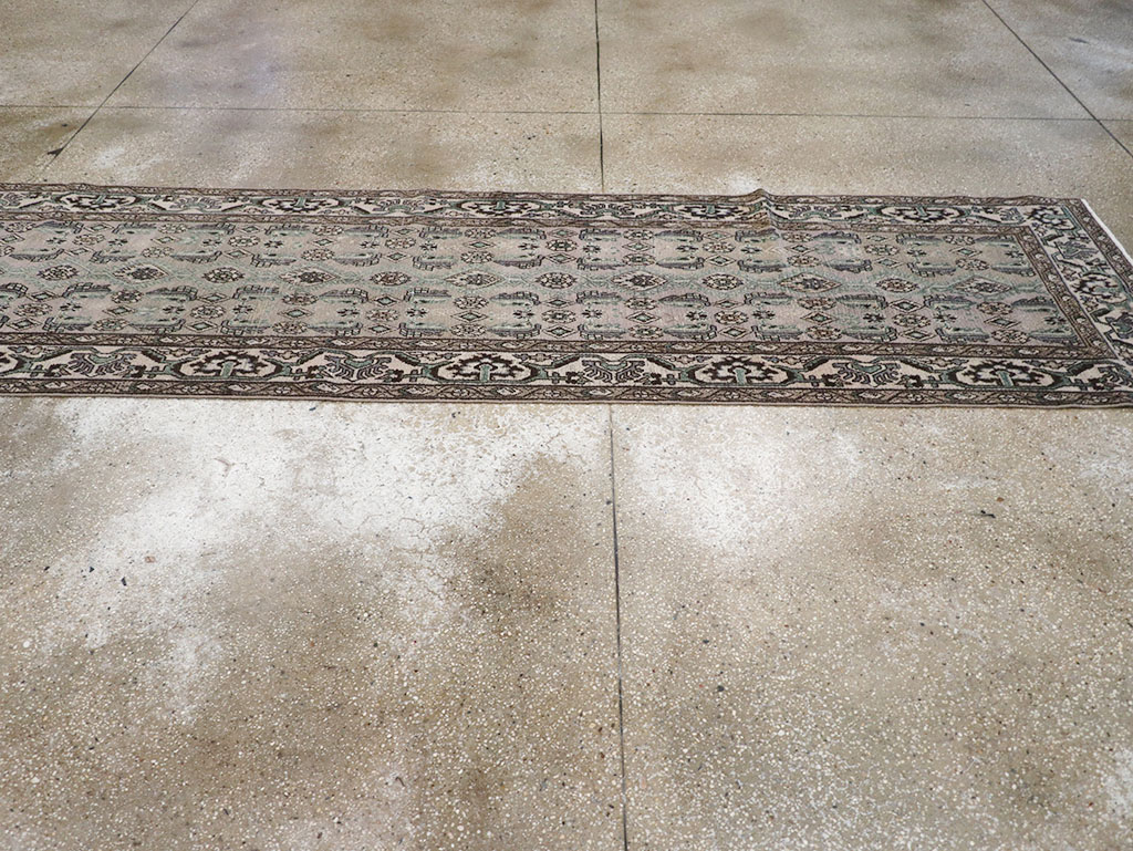 Vintage Persian Malayer Runner, No.32675 - Gsblank