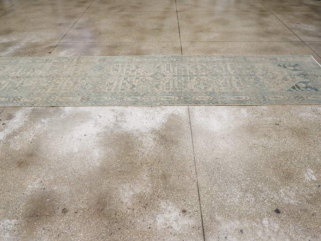 Vintage Persian Malayer Long Runner, No.32720 - Gsblank