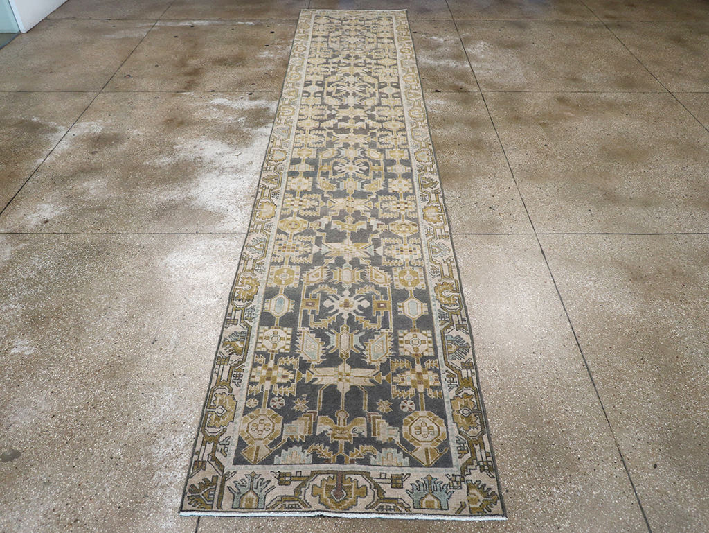 Vintage Persian Malayer Long Runner, No.32725 - Gsblank