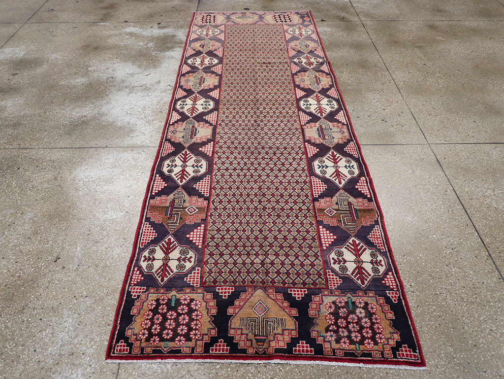 Vintage Persian Serab Gallery Rug, No.32738 - Gsblank
