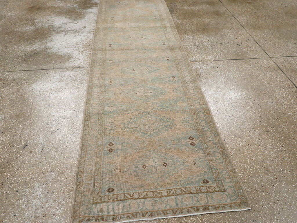 Vintage Persian Veece Runner, No.32768 - Gsblank