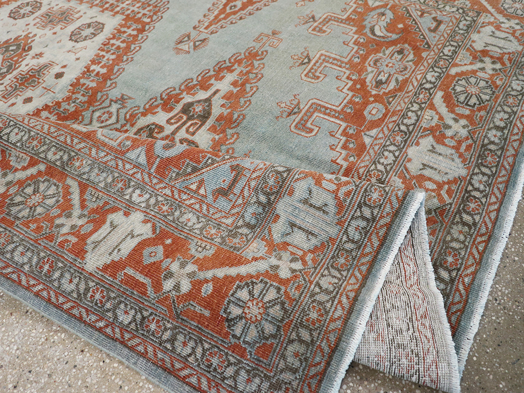 Vintage Persian Veece Accent Carpet, No.32774 - Gsblank