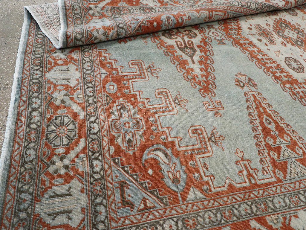 Vintage Persian Veece Accent Carpet, No.32774 - Gsblank