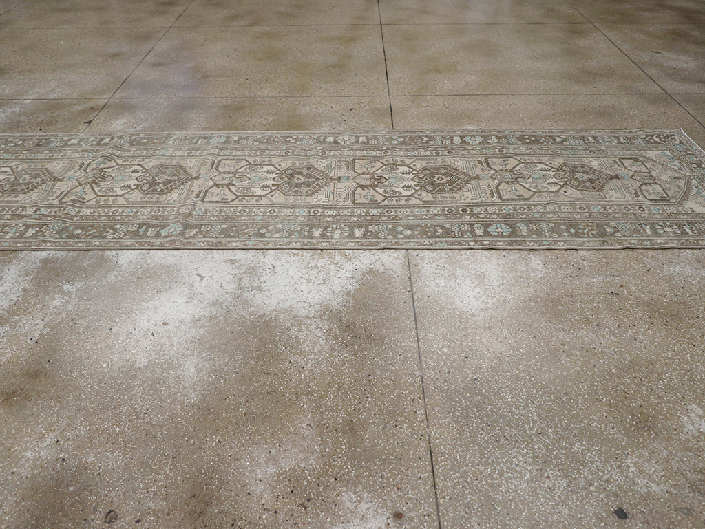 Vintage Persian Malayer Long Runner, No.32776 - Gsblank