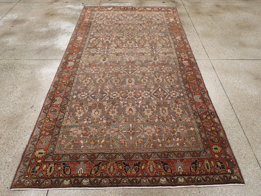 Antique Persian Bakhtiari Gallery Rug, No.32778 - Gsblank