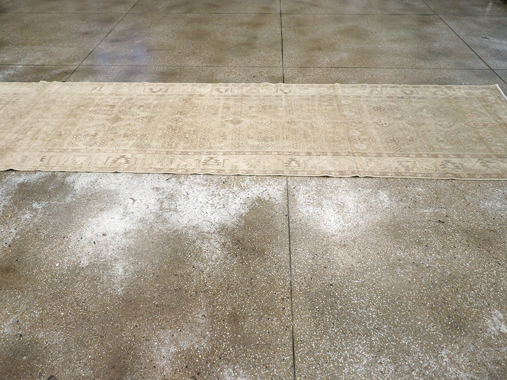 Vintage Persian Malayer Runner, No.32785 - Gsblank