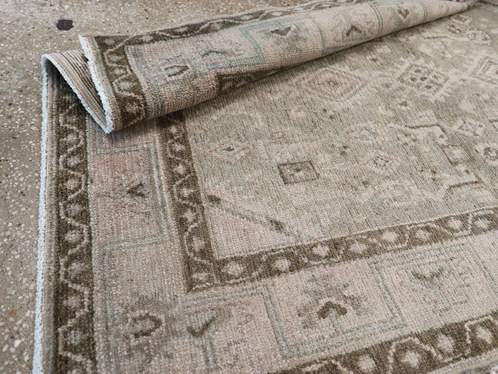 Vintage Persian Malayer Throw Rug, No.32820 - Gsblank