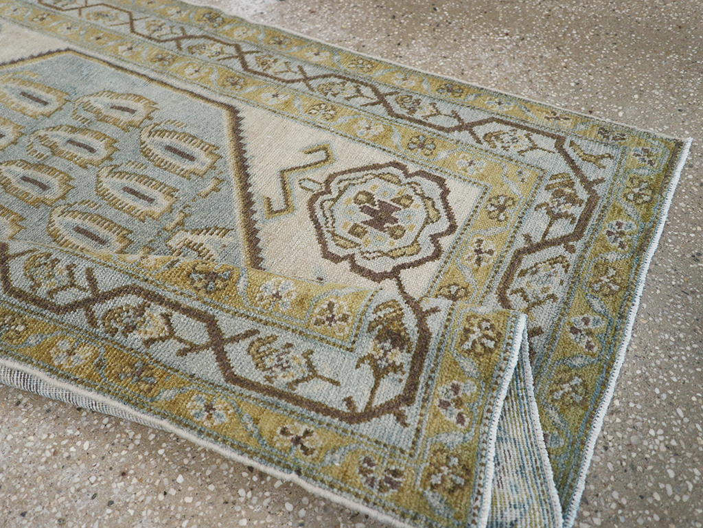 Vintage Persian Malayer Throw Rug, No.32840 - Gsblank