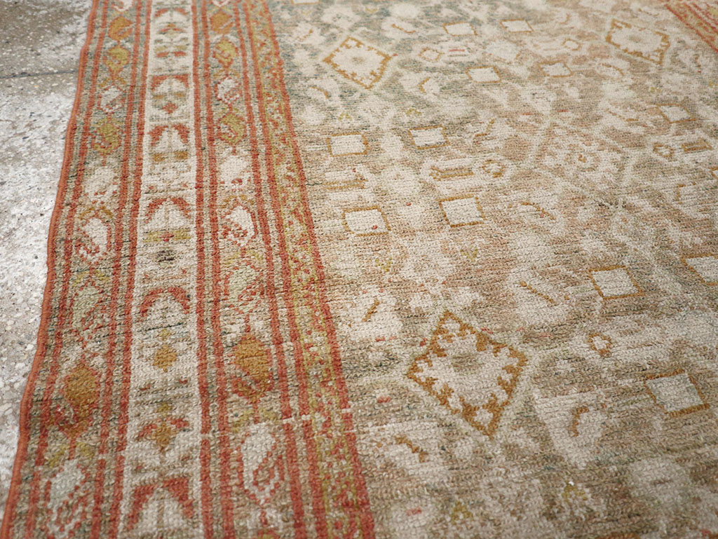 Antique Persian Malayer Accent Rug, No.32891 - Gsblank