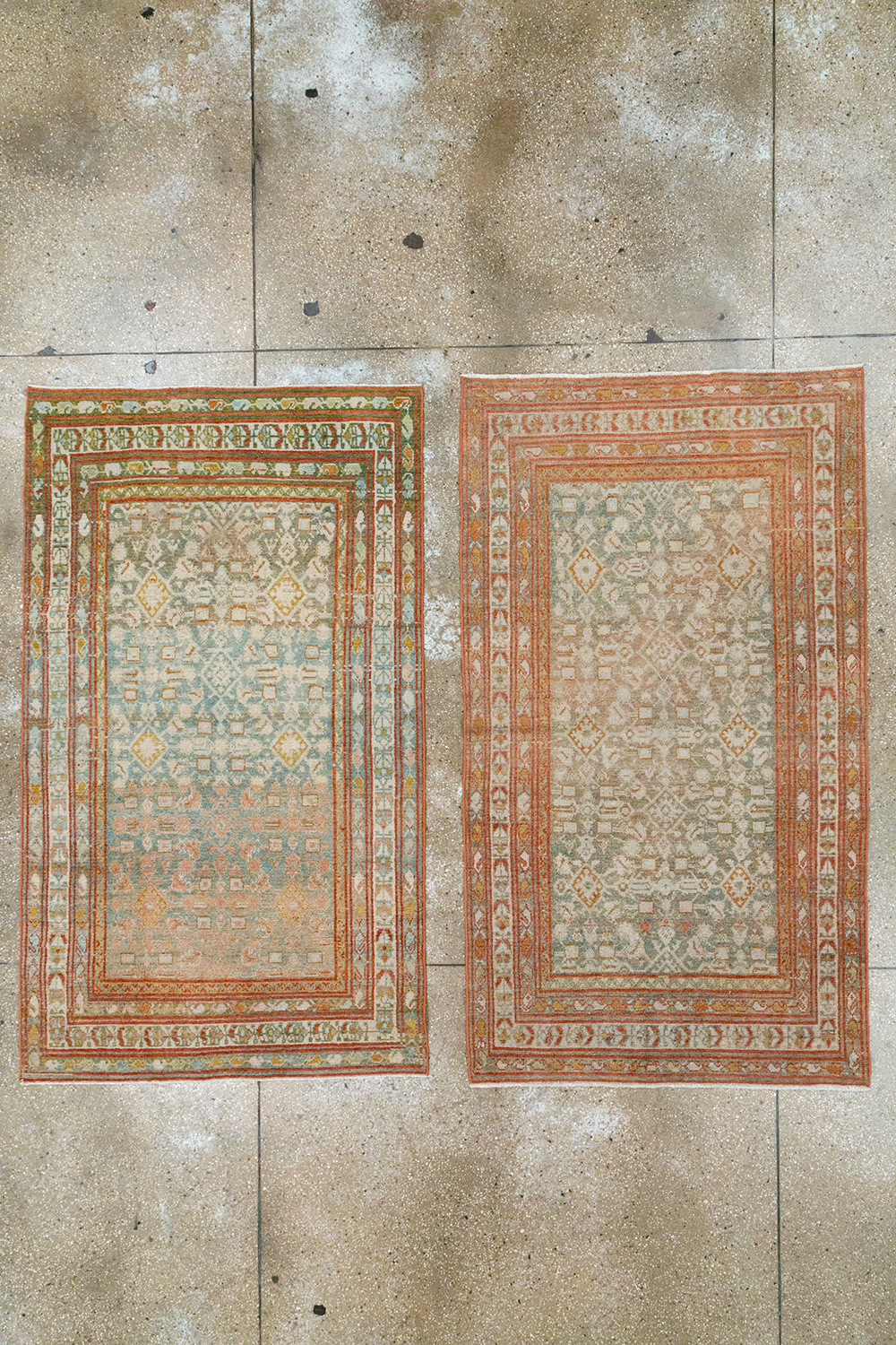 Antique Persian Malayer Accent Rug, No.32891 - Gsblank
