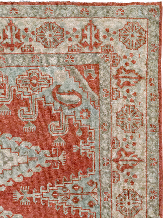 Vintage Persian Veece Accent Rug, No.32906 - Gsblank