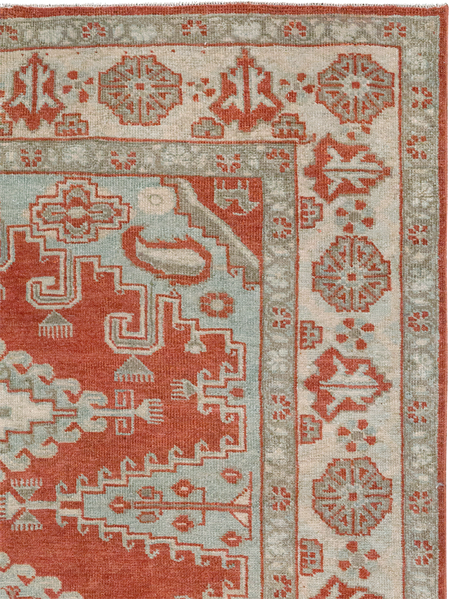 Vintage Persian Veece Accent Rug, No.32906 - Gsblank