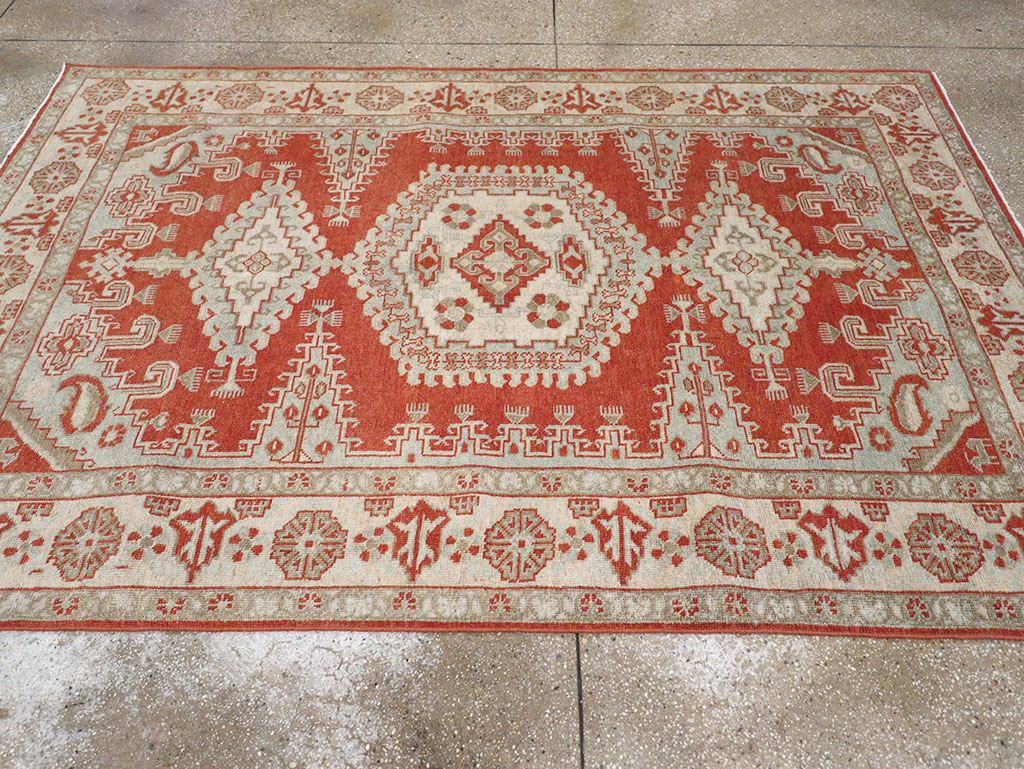 Vintage Persian Veece Accent Rug, No.32906 - Gsblank