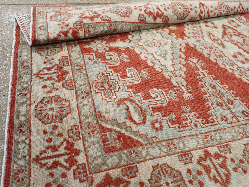 Vintage Persian Veece Accent Rug, No.32906 - Gsblank