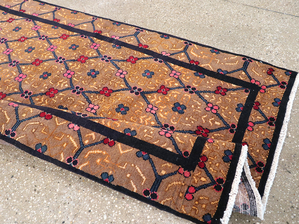 Vintage Persian Serab Gallery Rug, No.32909 - Gsblank