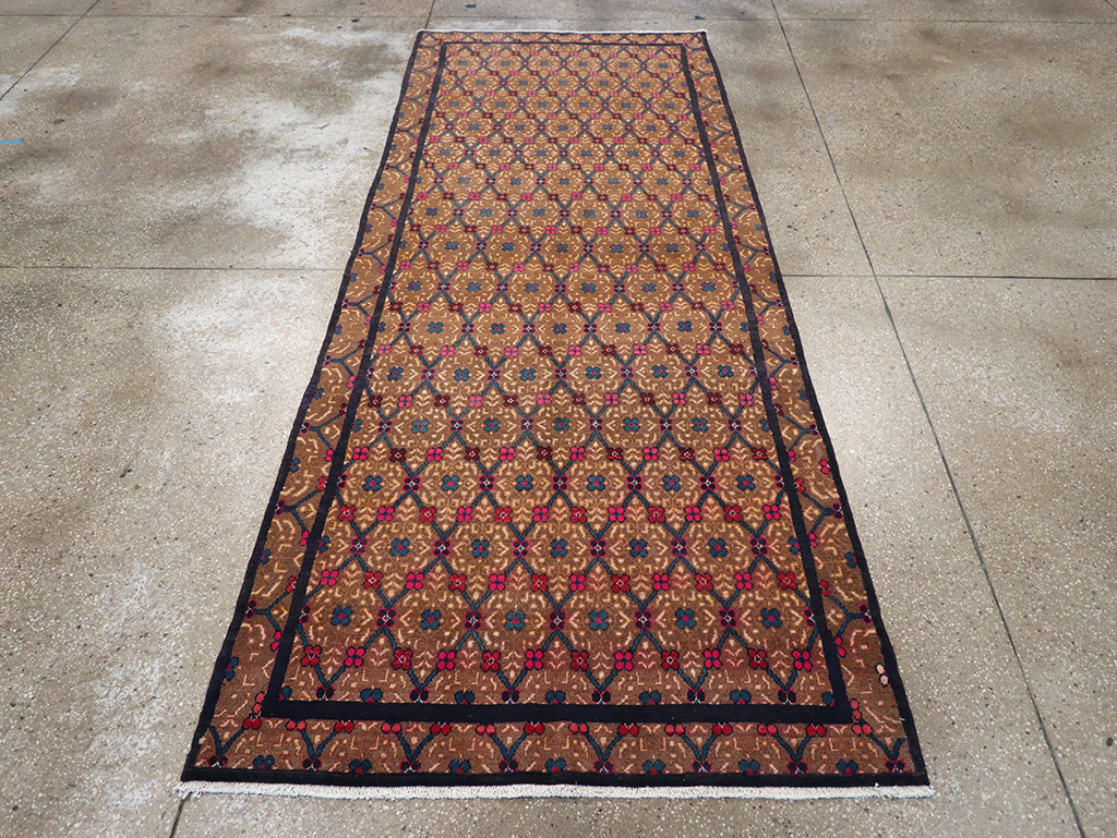 Vintage Persian Serab Runner, No.32910 - Gsblank