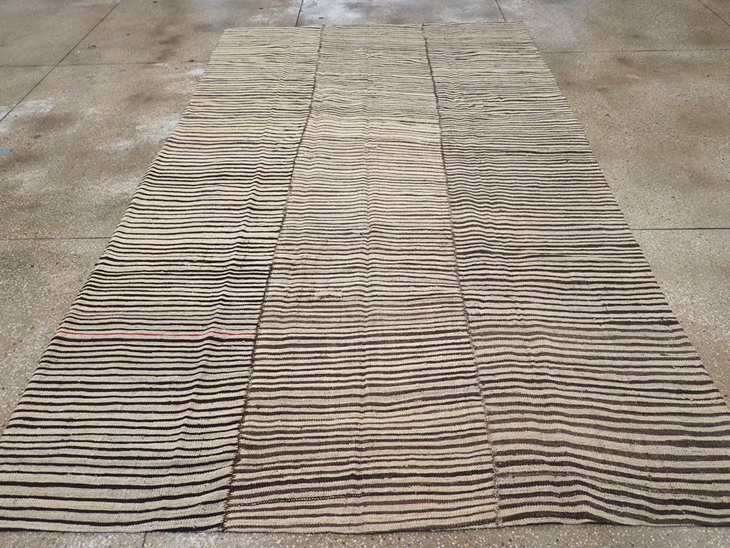 Vintage Persian Flatweave Kilim Room Size Carpet, No.32918 - Gsblank