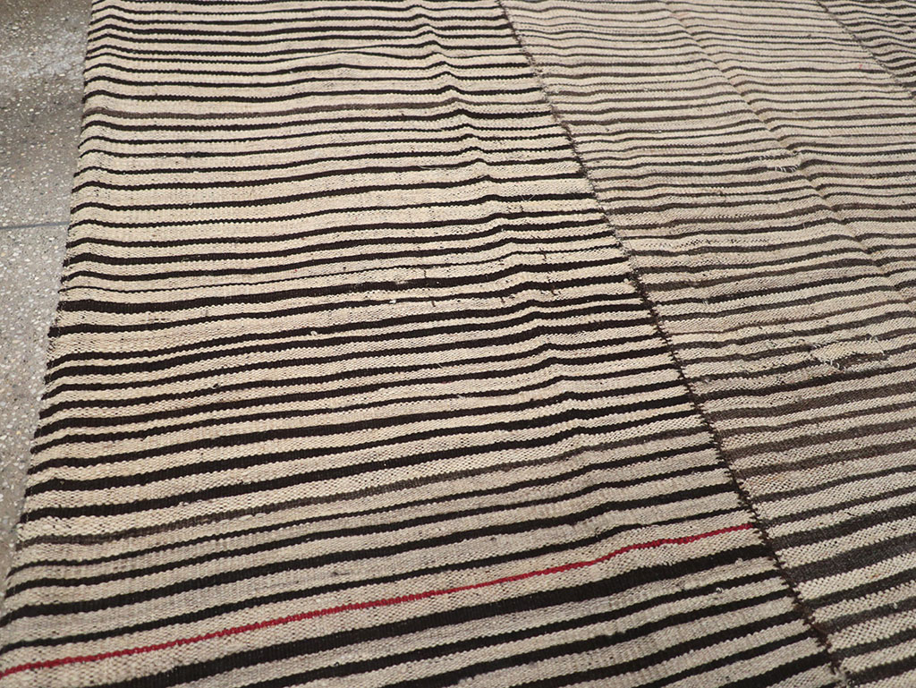 Vintage Persian Flatweave Kilim Room Size Carpet, No.32918 - Gsblank