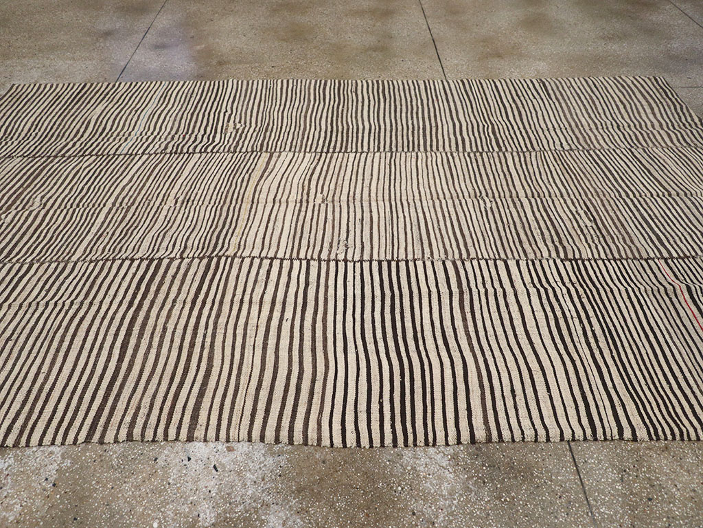 Vintage Persian Flatweave Kilim Room Size Carpet, No.32918 - Gsblank