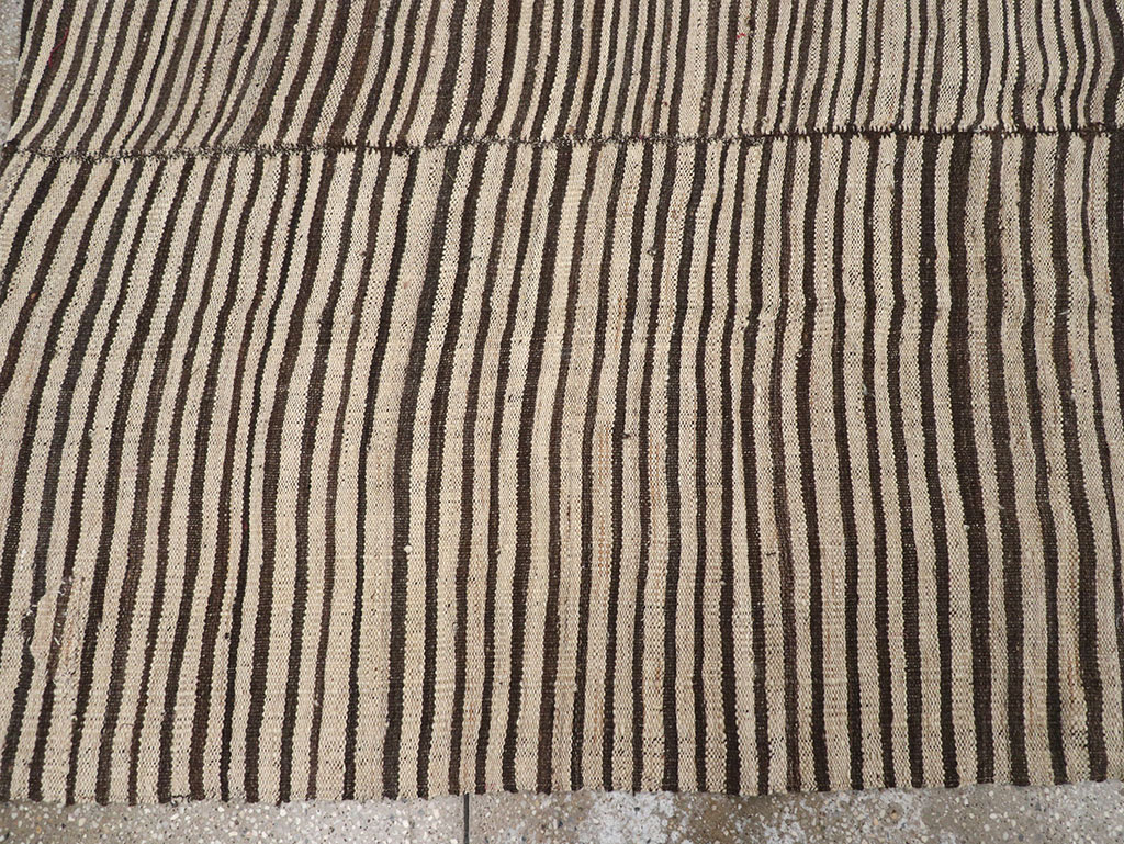 Vintage Persian Flatweave Kilim Room Size Carpet, No.32918 - Gsblank