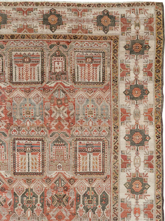 Antique Persian Bakhtiari Square Room Size Carpet, No.32924 - Gsblank