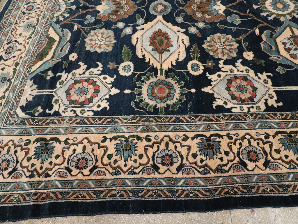 Antique Persian Malayer Large Carpet, No.32932 - Gsblank