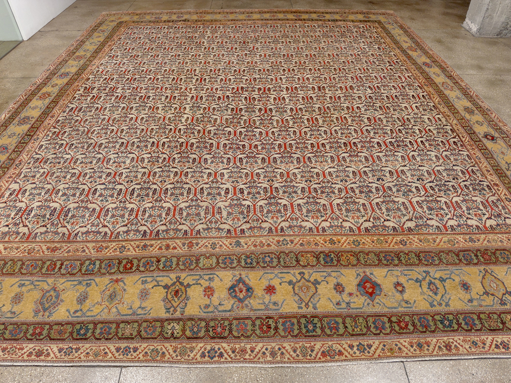 Antique Persian Fereghan Mahal Oversize Carpet, No.32933 - Gsblank