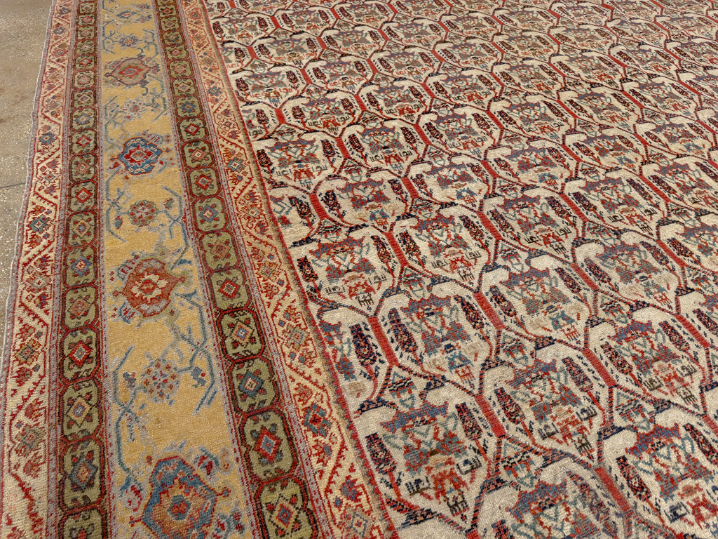 Antique Persian Fereghan Mahal Oversize Carpet, No.32933 - Gsblank
