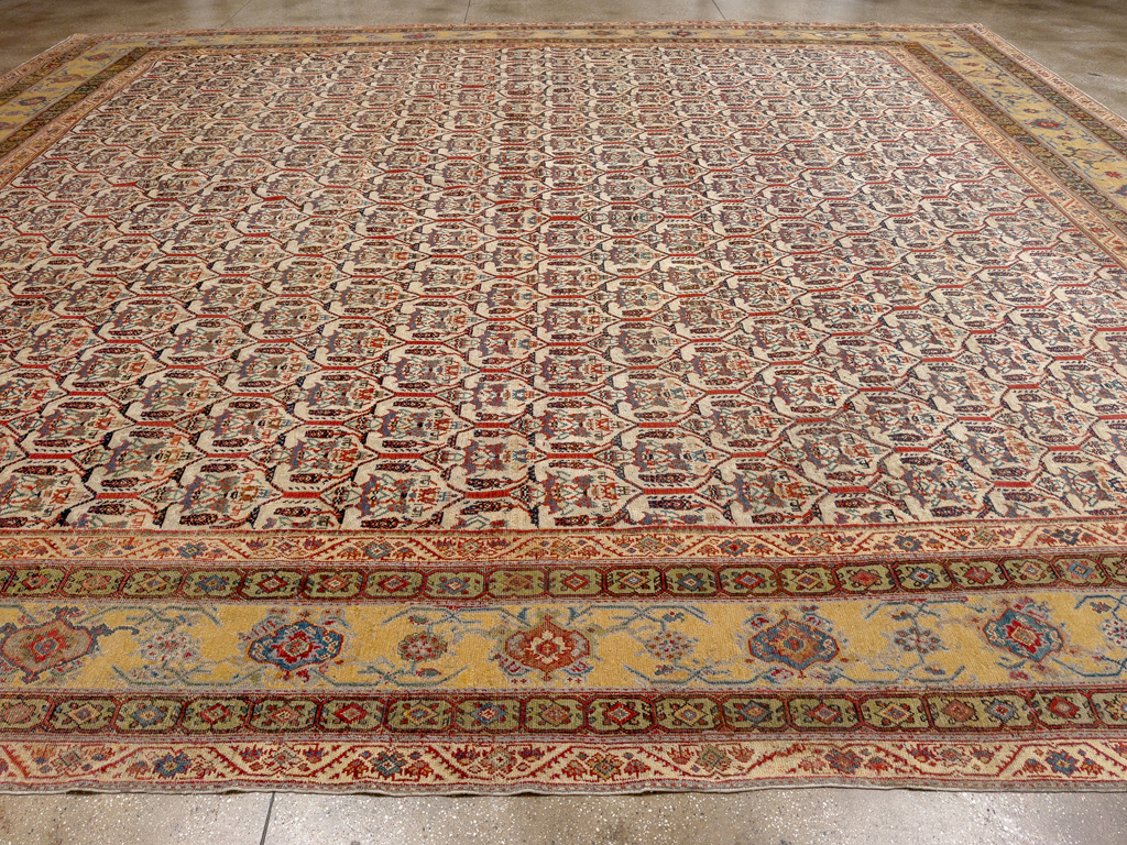 Antique Persian Fereghan Mahal Oversize Carpet, No.32933 - Gsblank