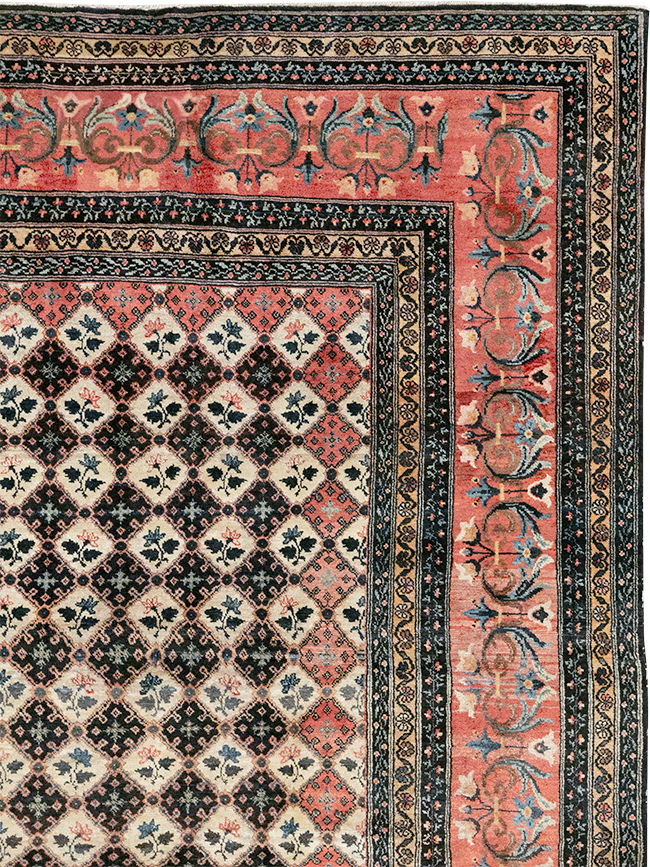 Vintage Persian Bakhtiari Room Size Carpet, No.32934 - Gsblank