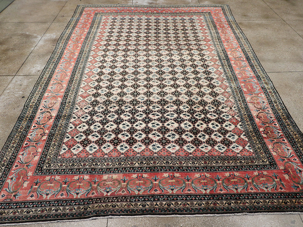 Vintage Persian Bakhtiari Room Size Carpet, No.32934 - Gsblank