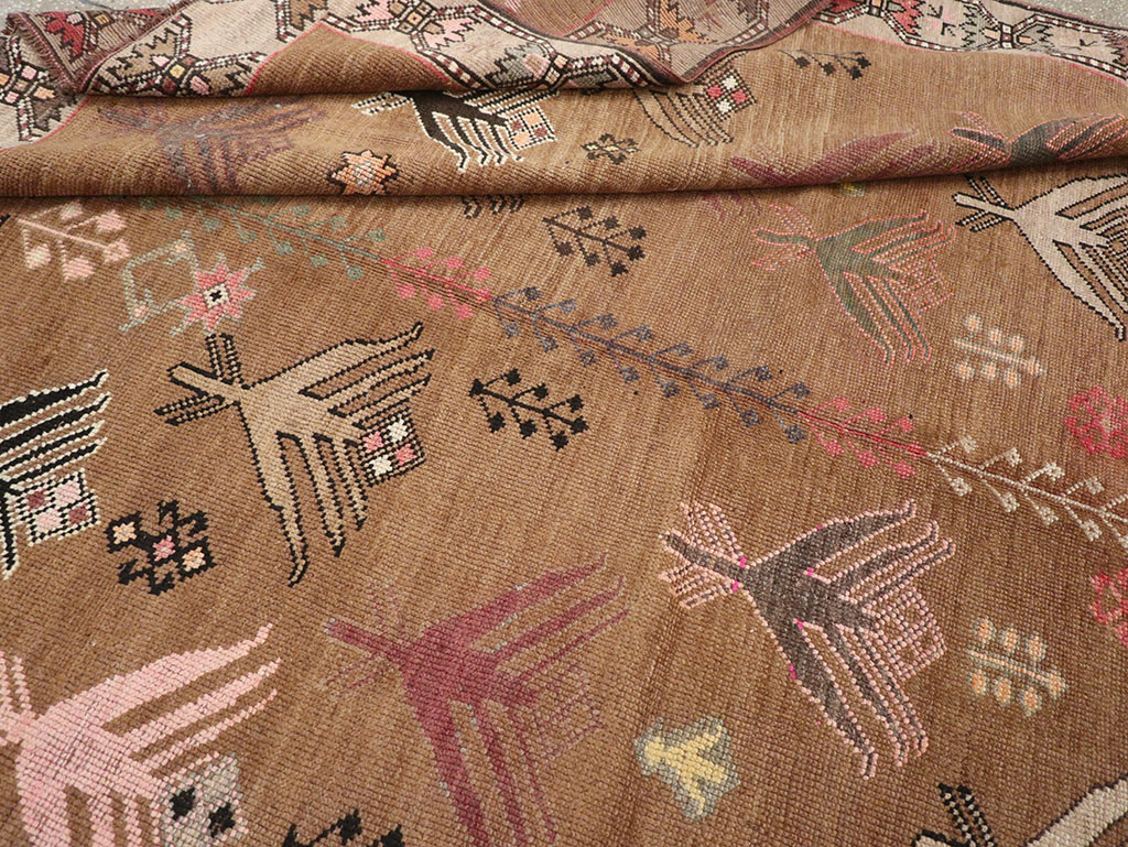 Vintage Turkish Anatolian Tribal Room Size Carpet, No.32940 - Gsblank