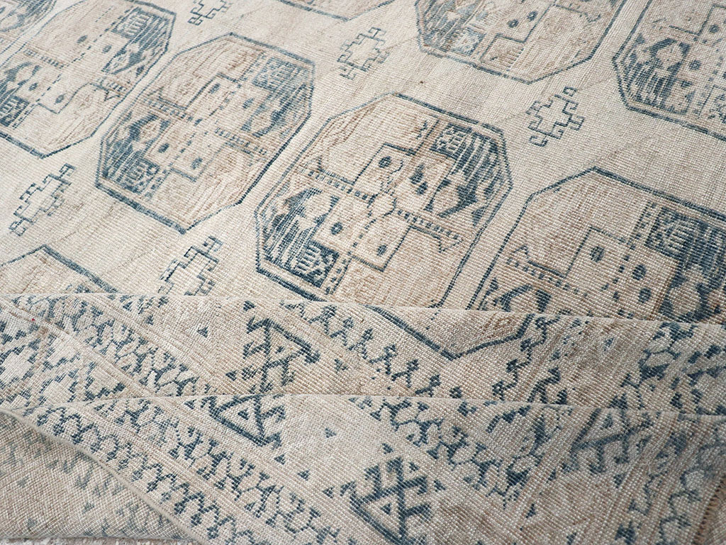 Vintage Central Asian Turkoman Room Size Carpet, No.32945 - Gsblank