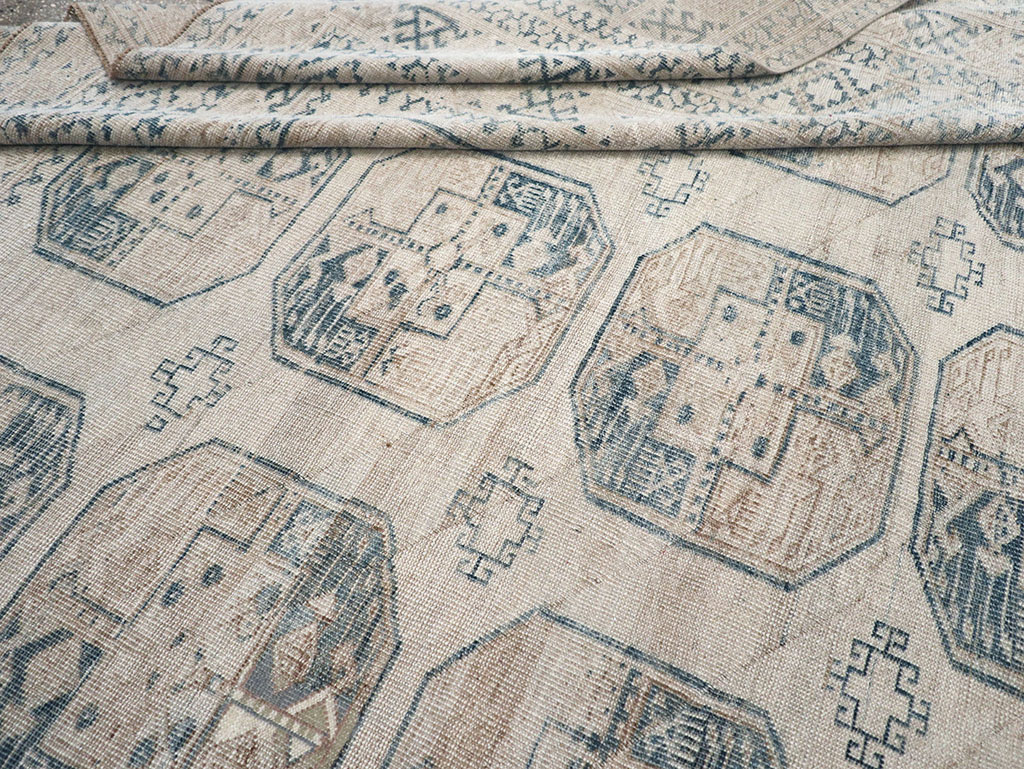 Vintage Central Asian Turkoman Room Size Carpet, No.32945 - Gsblank