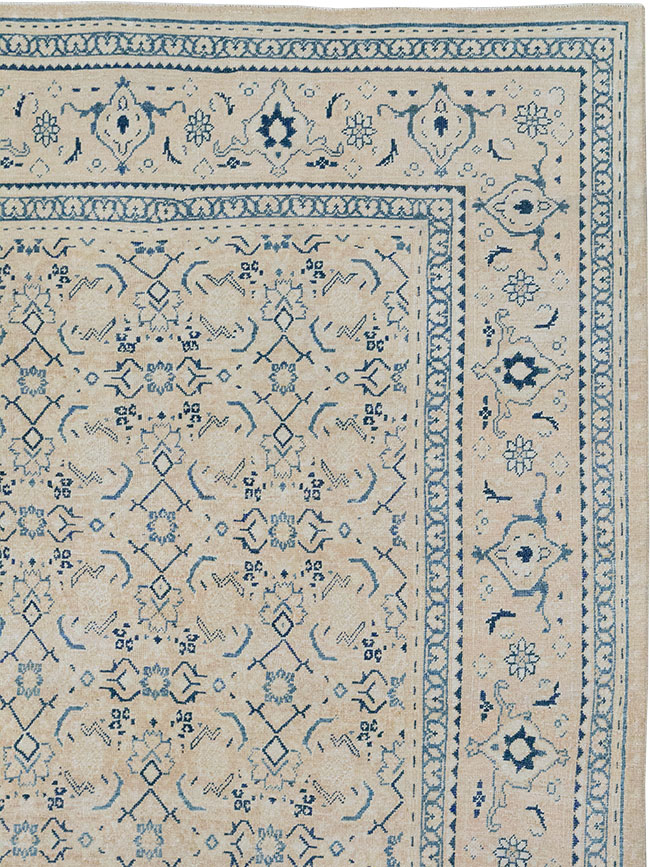 Vintage Persian Mahal Room Size Carpet, No.32946 - Gsblank