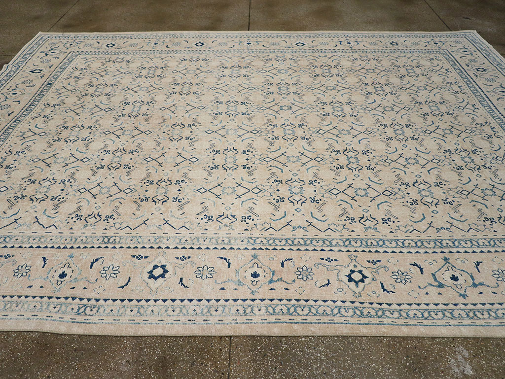 Vintage Persian Mahal Room Size Carpet, No.32946 - Gsblank