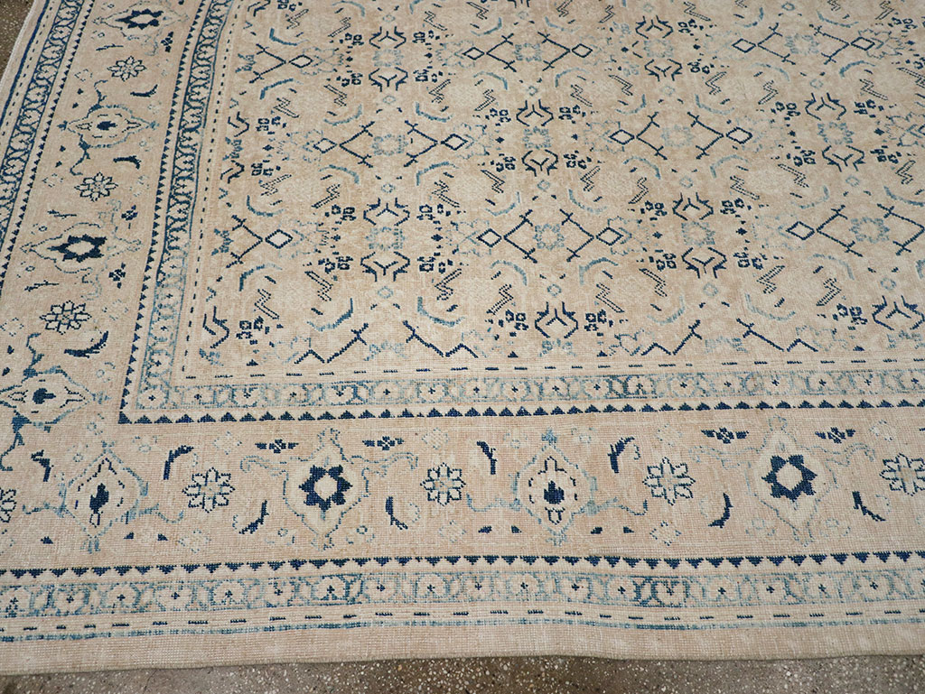 Vintage Persian Mahal Room Size Carpet, No.32946 - Gsblank
