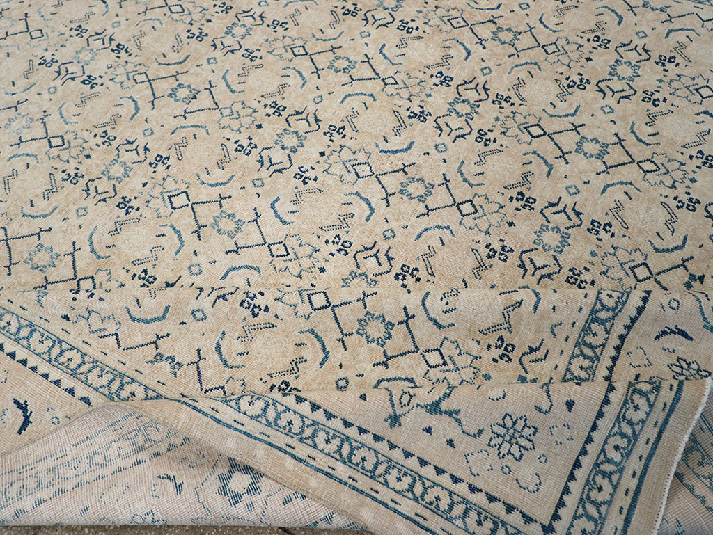Vintage Persian Mahal Room Size Carpet, No.32946 - Gsblank
