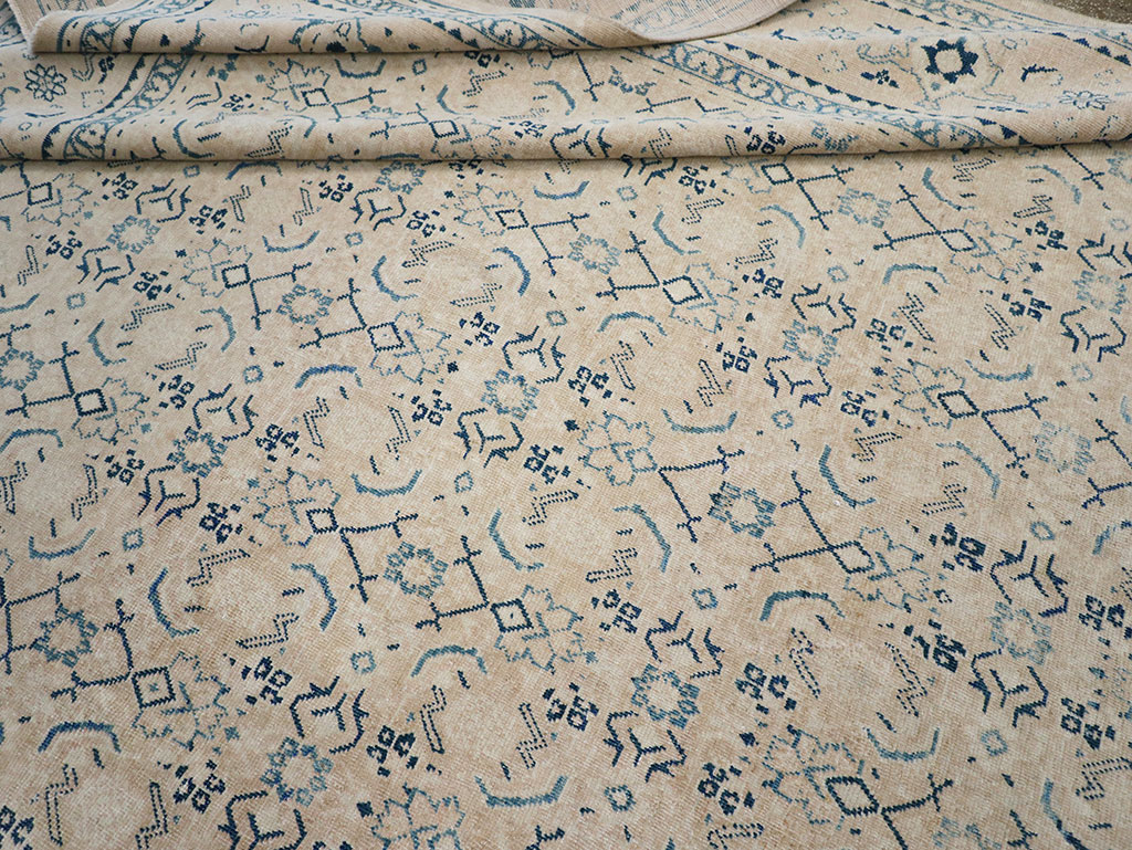 Vintage Persian Mahal Room Size Carpet, No.32946 - Gsblank