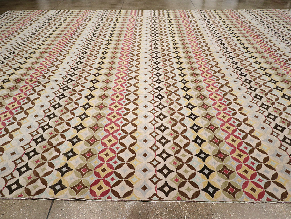 Contemporary Turkish Oversize Carpet, No.32952 - Gsblank