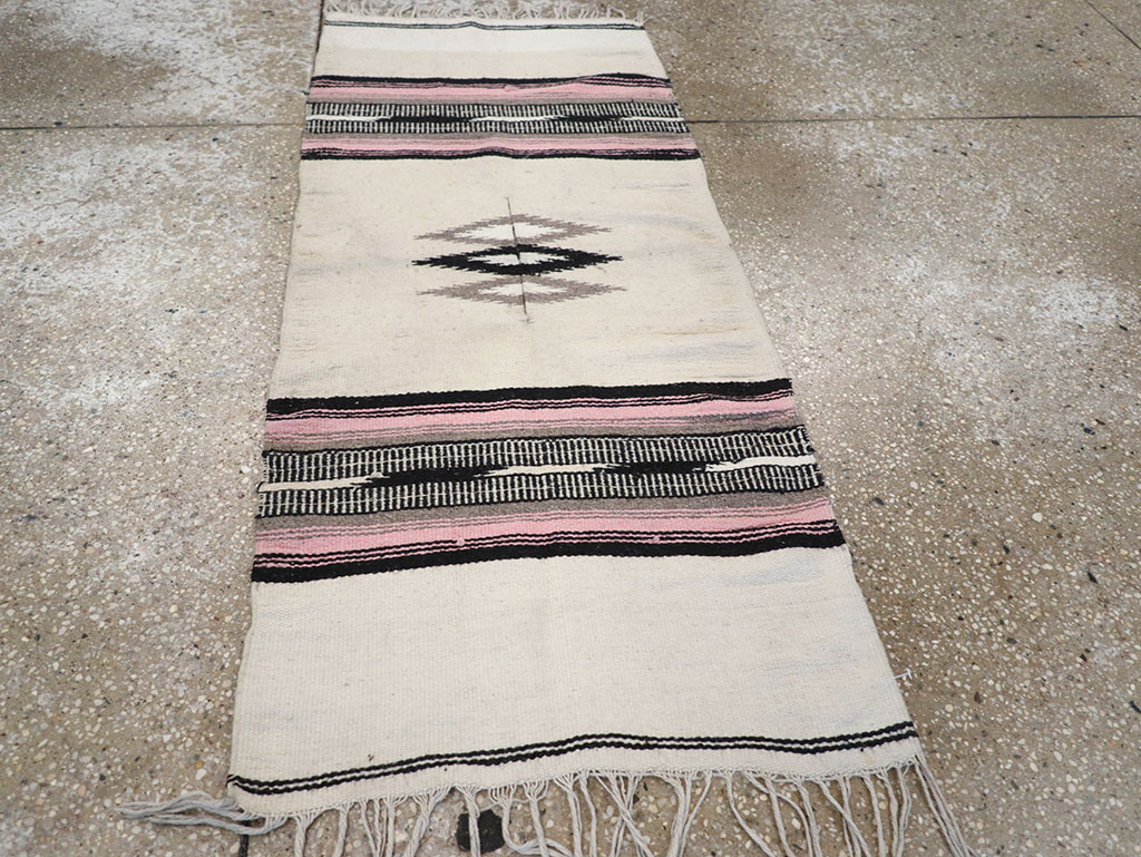 Vintage Mexican Poncho, No.32962 - Gsblank